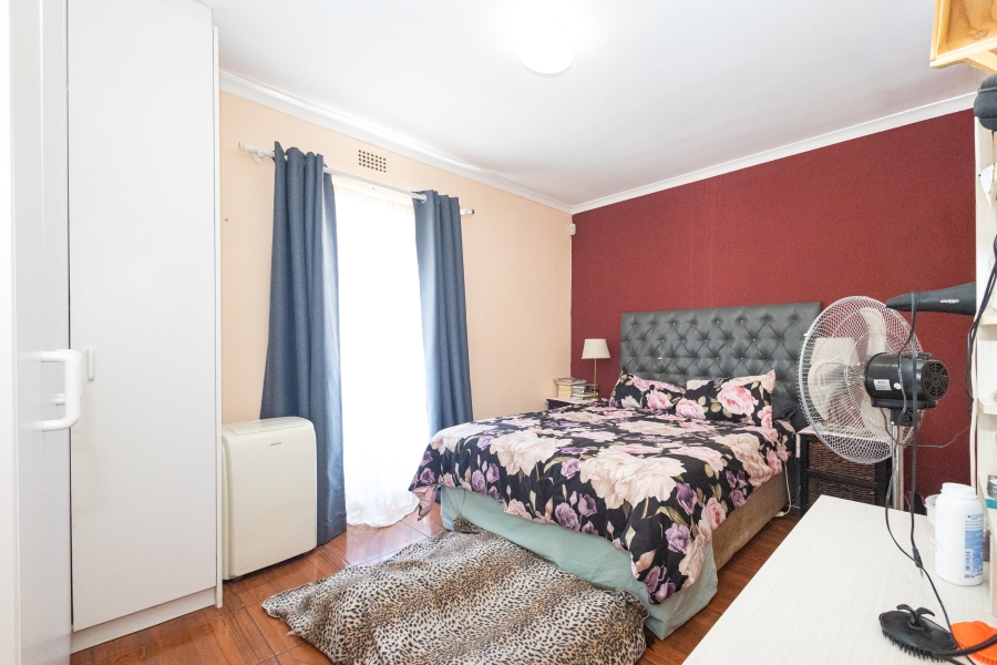 3 Bedroom Property for Sale in Table View Western Cape